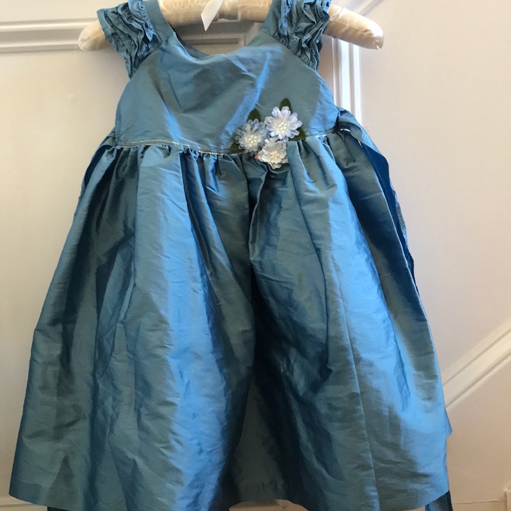 Formal girls dress